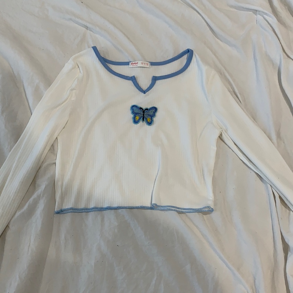 Butterfly long sleeve crop top